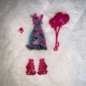 Monster High draculaura outfit